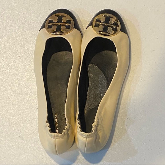 TORY BURCH Claire Cap Toe Ballet Flats - Picture 4 of 12